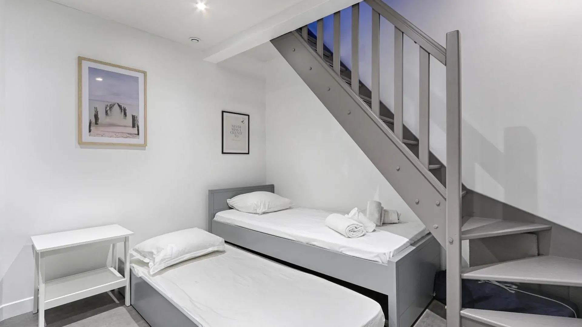 Charming Heart Of 17th Apartment *