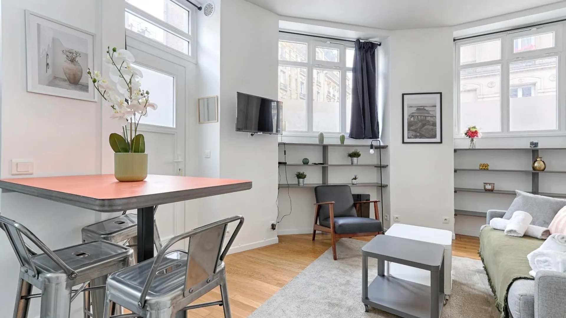 Apartment Charming Heart Of 17th