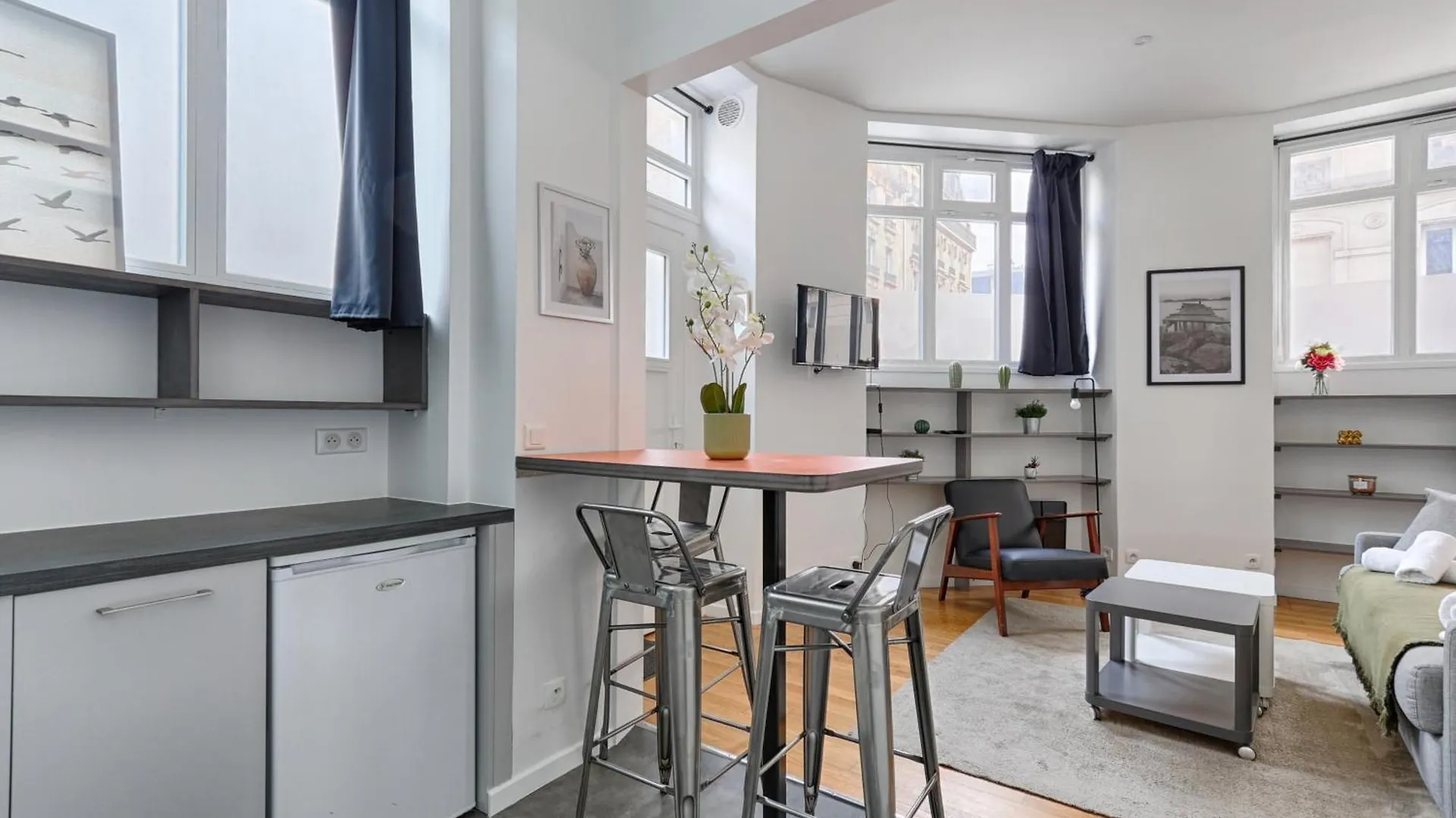 Apartment Charming Heart Of 17th *